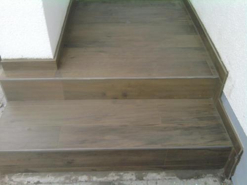 Treppe braun